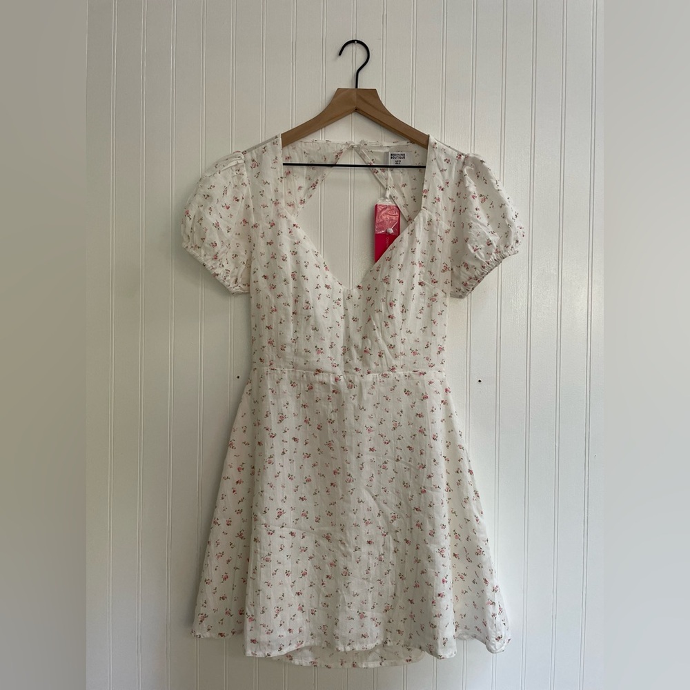 BEGINNING BOUTIQUE Abigail Mini Dress White Floral Ditsy Cottagecore Size 6 NWT - Picture 12 of 16